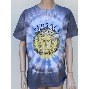 Unisex Versace Medusa t- shirt size small / medium